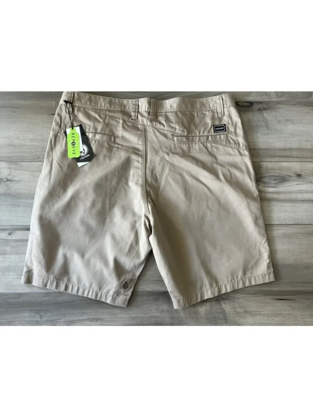 Volcom new tags